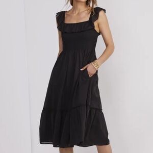 NWT Vineyard Vines Black Midi smocked Dress size XS in jet black